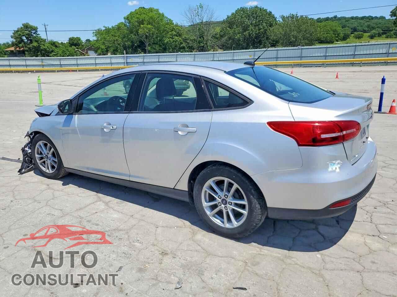 FORD FOCUS 2017 - 1FADP3F22HL285484