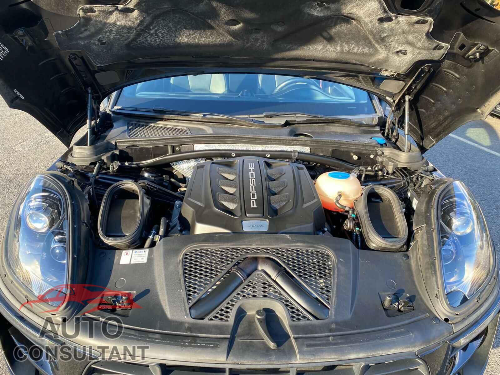 PORSCHE MACAN 2018 - WP1AG2A55JLB60606
