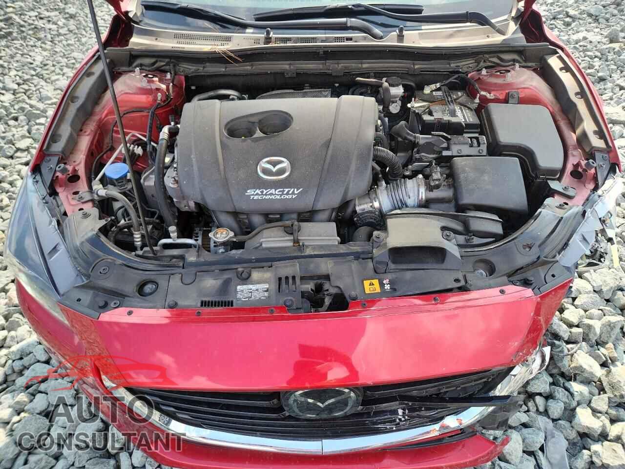 MAZDA 3 2018 - 3MZBN1M33JM264703