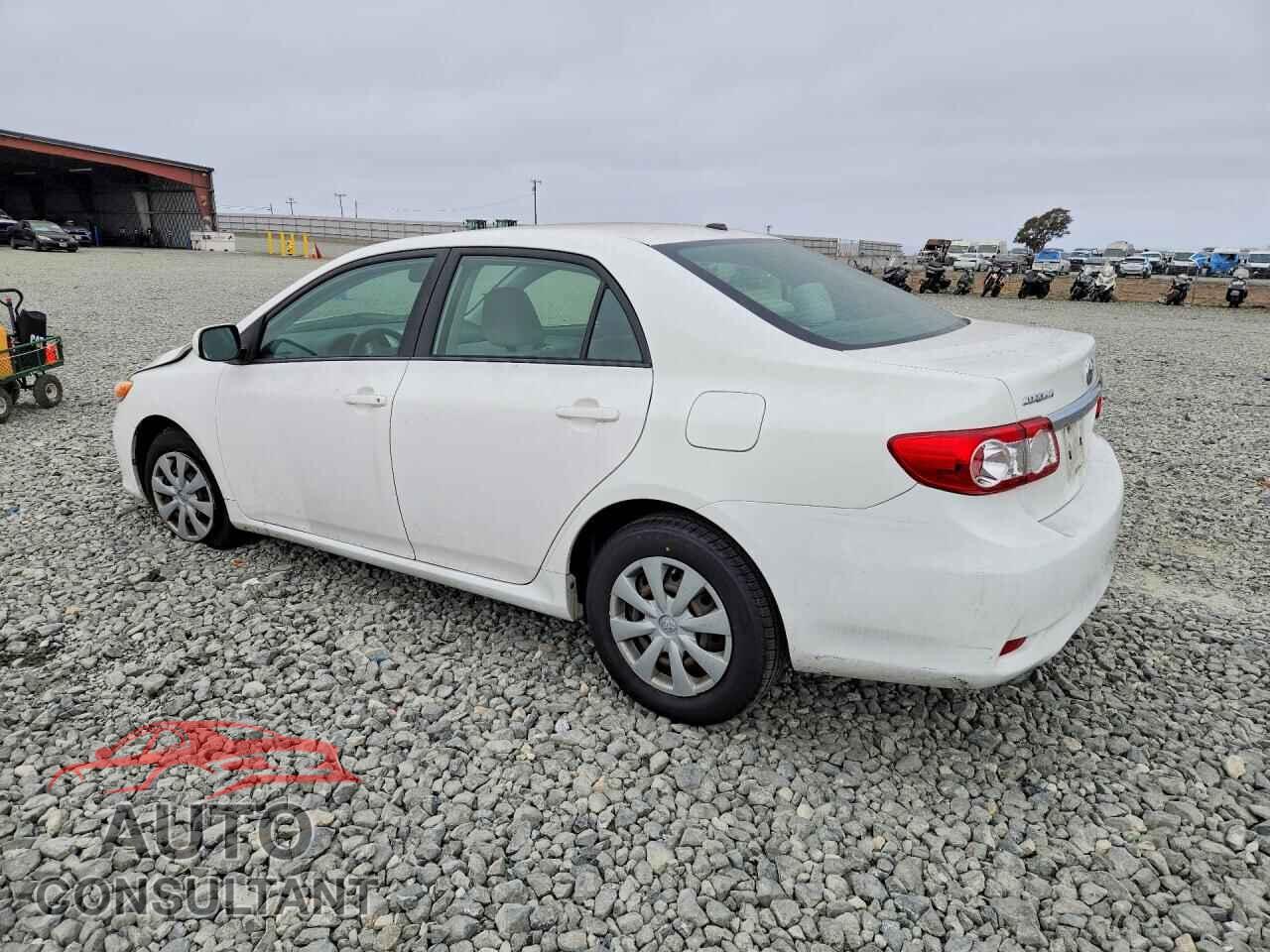 TOYOTA COROLLA LE 2011 - JTDBU4EE2BJ097045