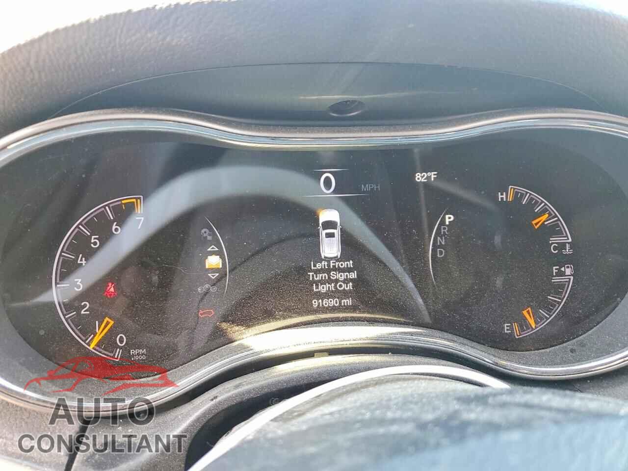 JEEP CHEROKEE 2018 - 1C4RJFBG3JC235378