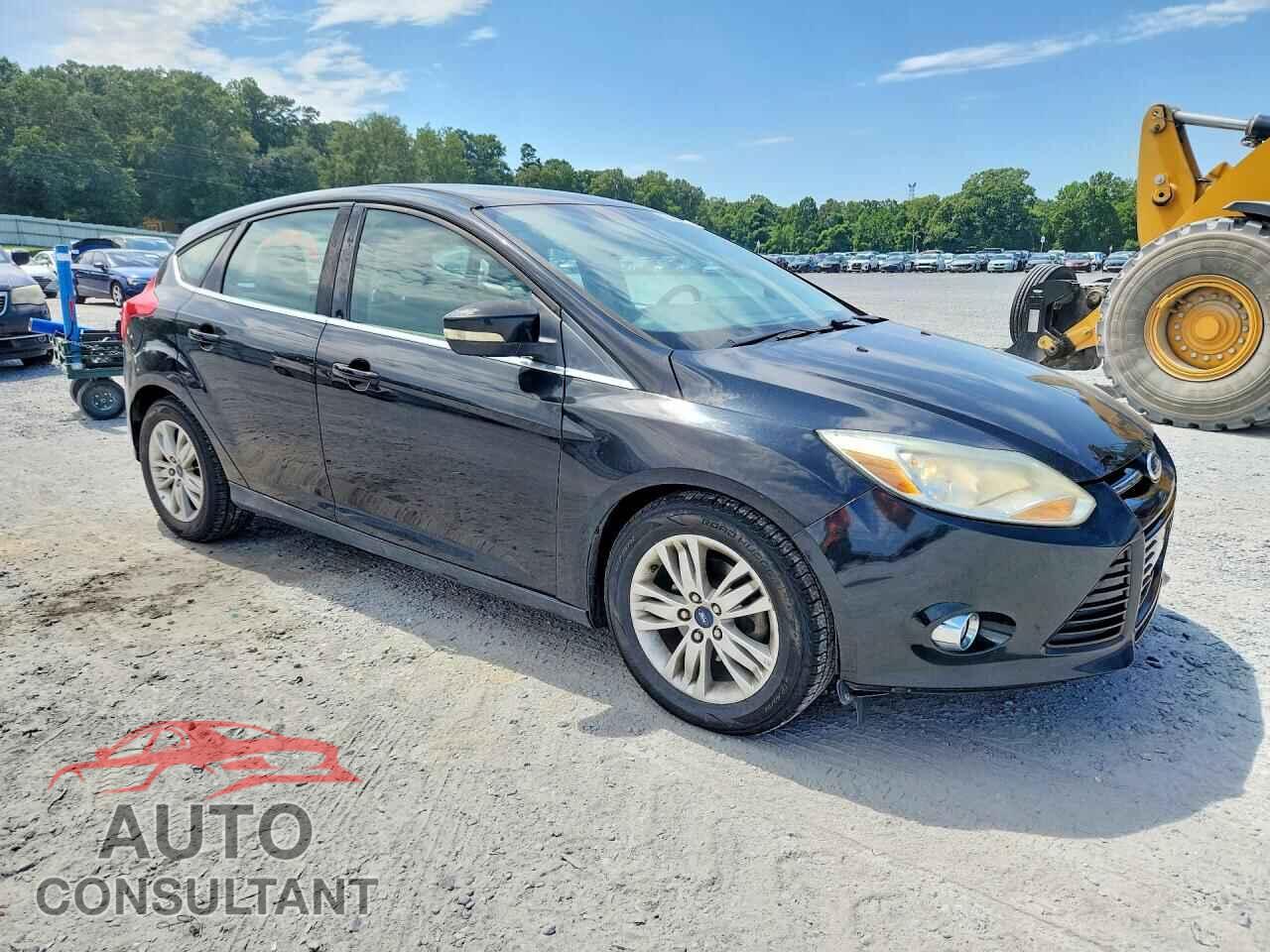 FORD FOCUS 2012 - 1FAHP3M27CL358720