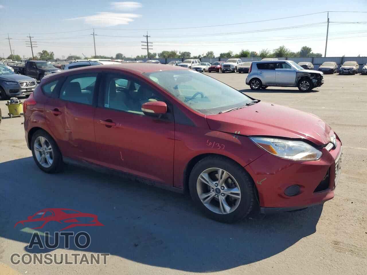 FORD FOCUS 2014 - 1FADP3K21EL197804
