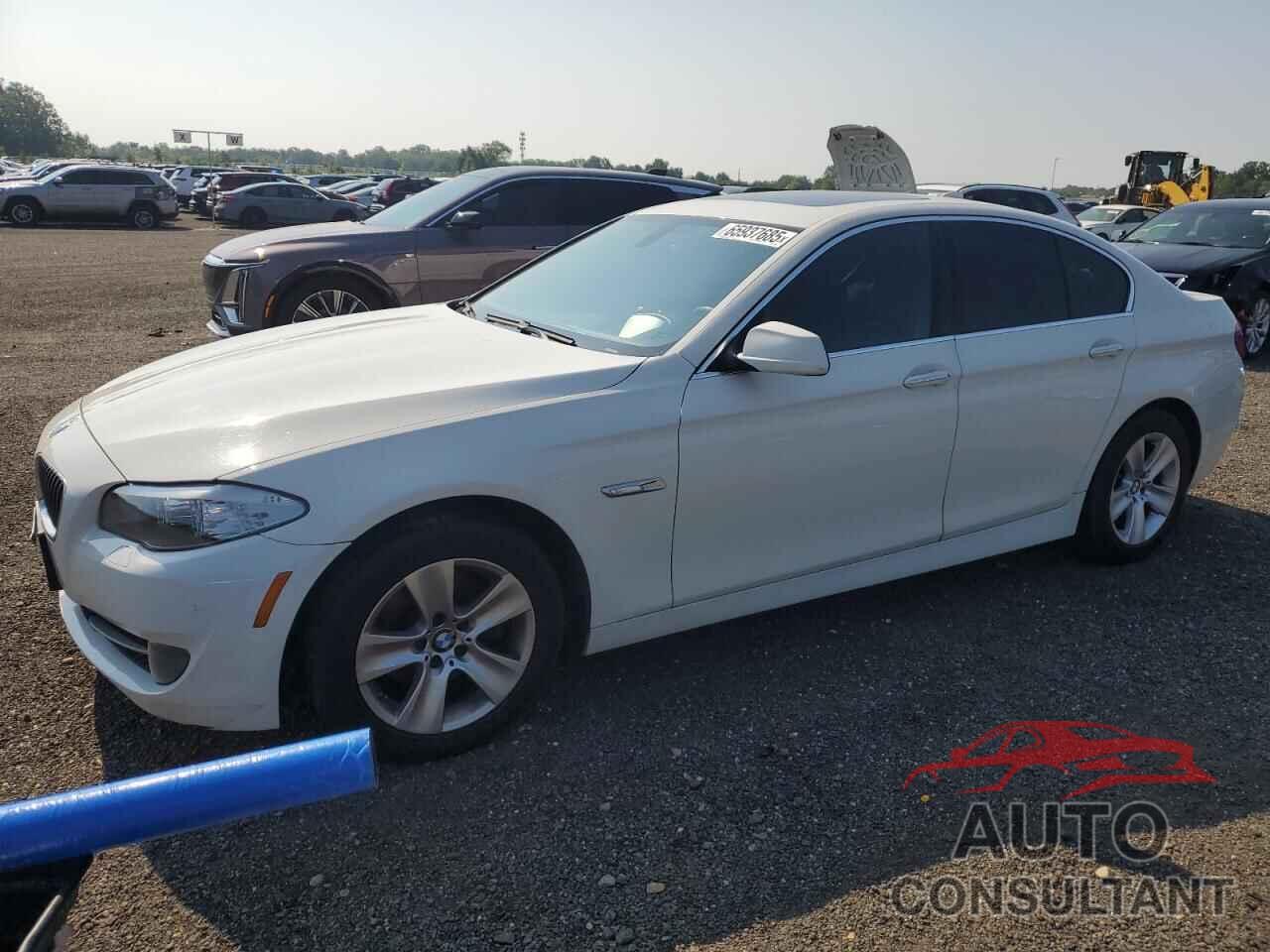 BMW 5 SERIES 2013 - WBAXH5C57DDW12638