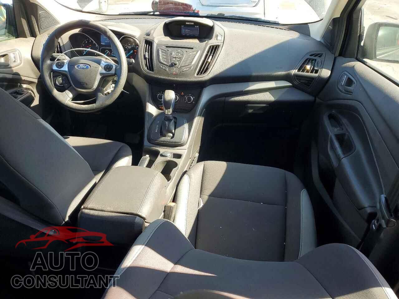 FORD ESCAPE 2015 - 1FMCU0F72FUB49867