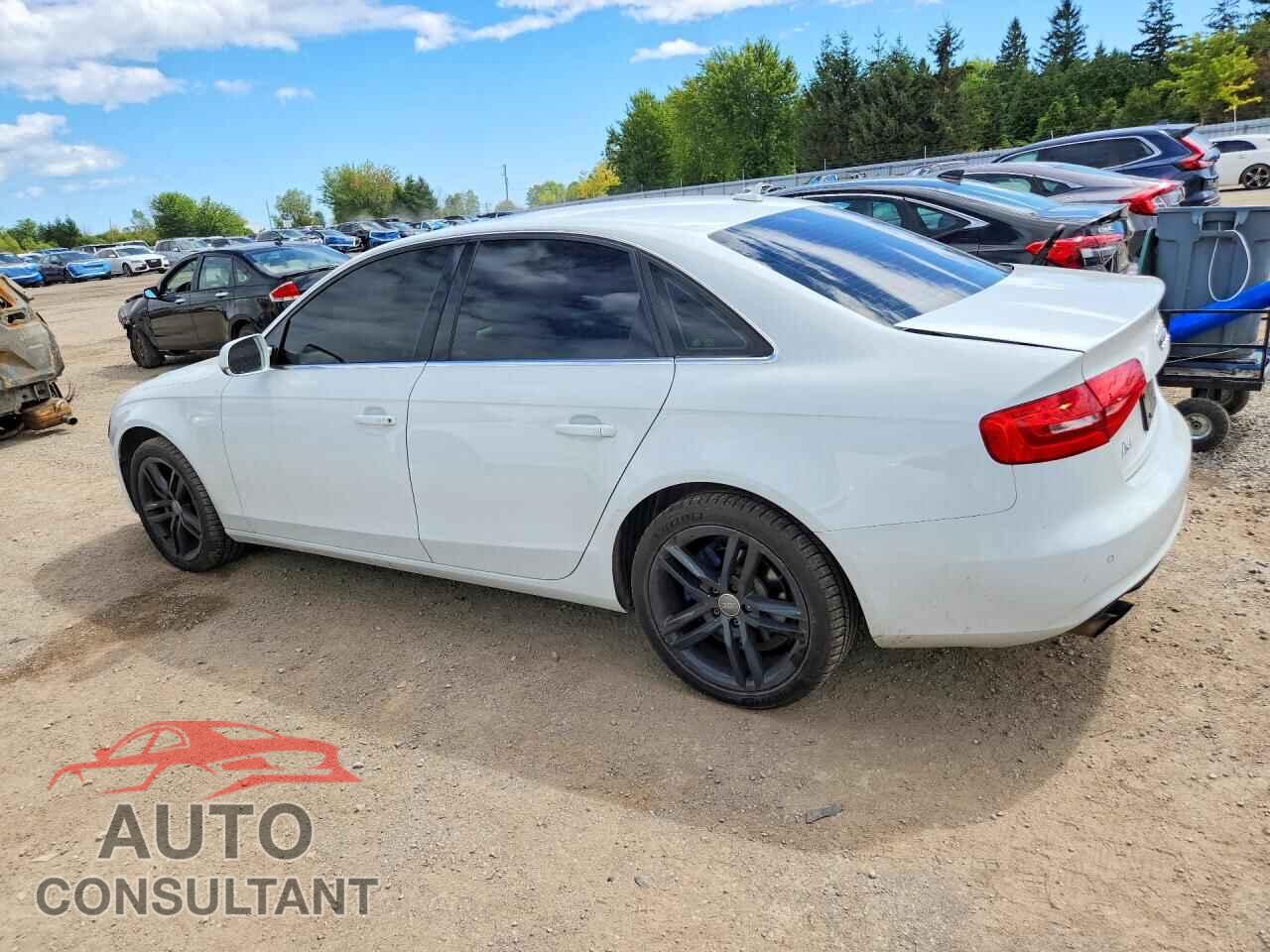 AUDI A4 2013 - WAUFFCFL6DN035174