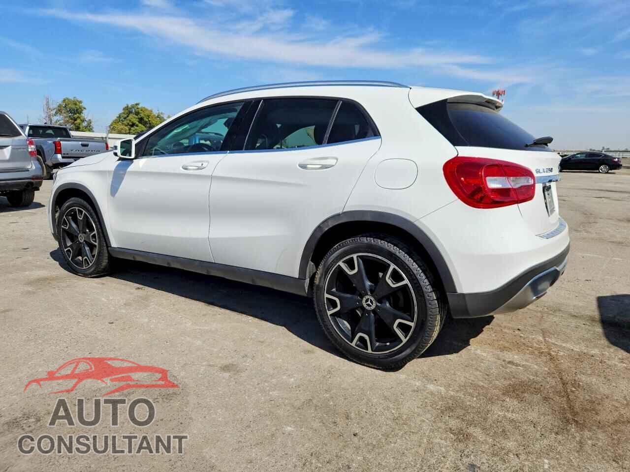 MERCEDES-BENZ GLA-CLASS 2020 - W1NTG4EB4LU030148