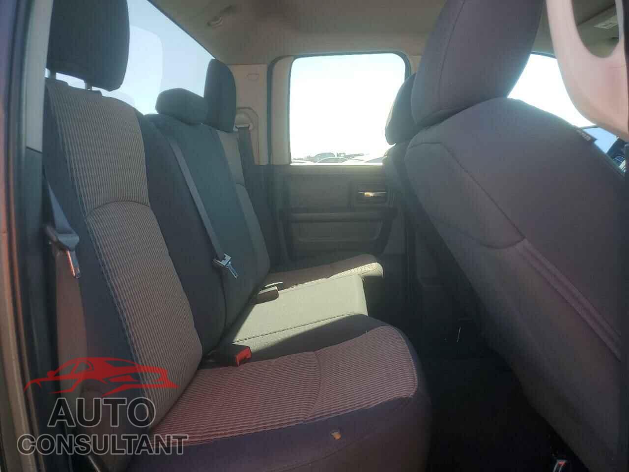 DODGE RAM 1500 2012 - 1C6RD6FT0CS301366