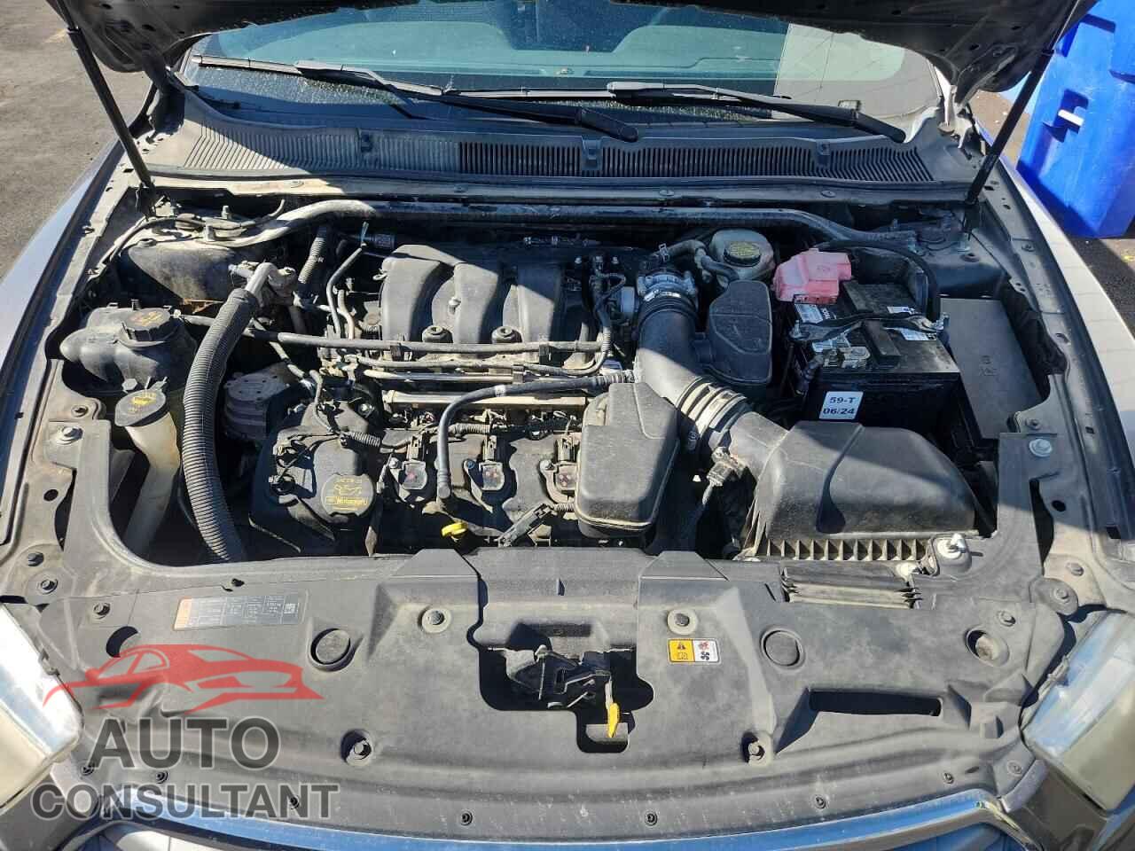 FORD TAURUS 2013 - 1FAHP2E82DG184286