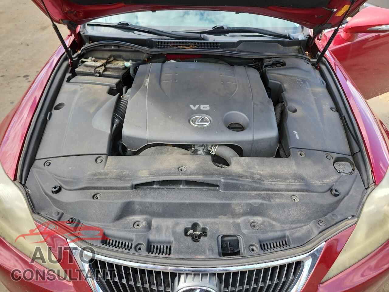 LEXUS IS 2012 - JTHCF5C20C5053129