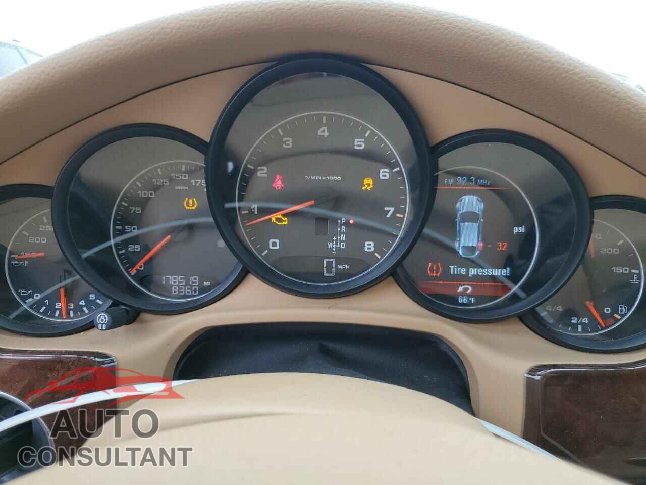 PORSCHE PANAMERA 2011 - WP0AA2A72BL013505