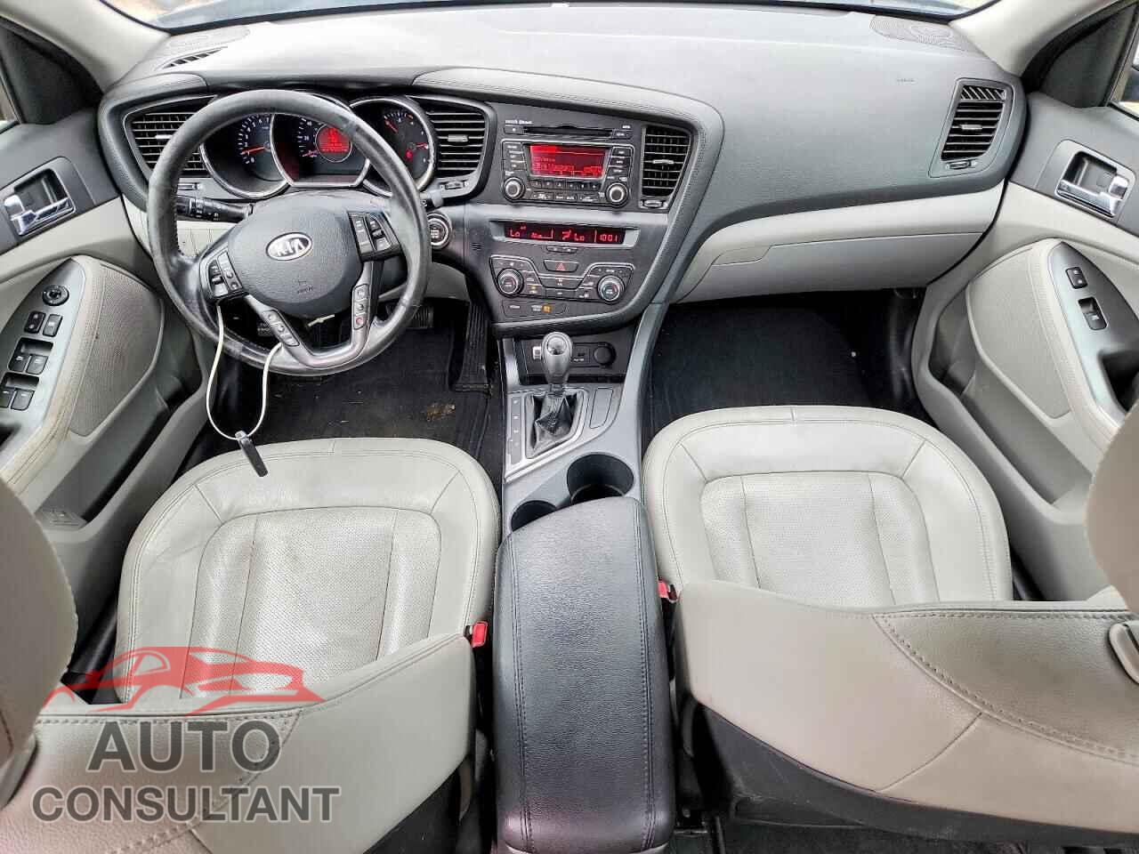 KIA OPTIMA 2011 - KNAGN4A72B5145000