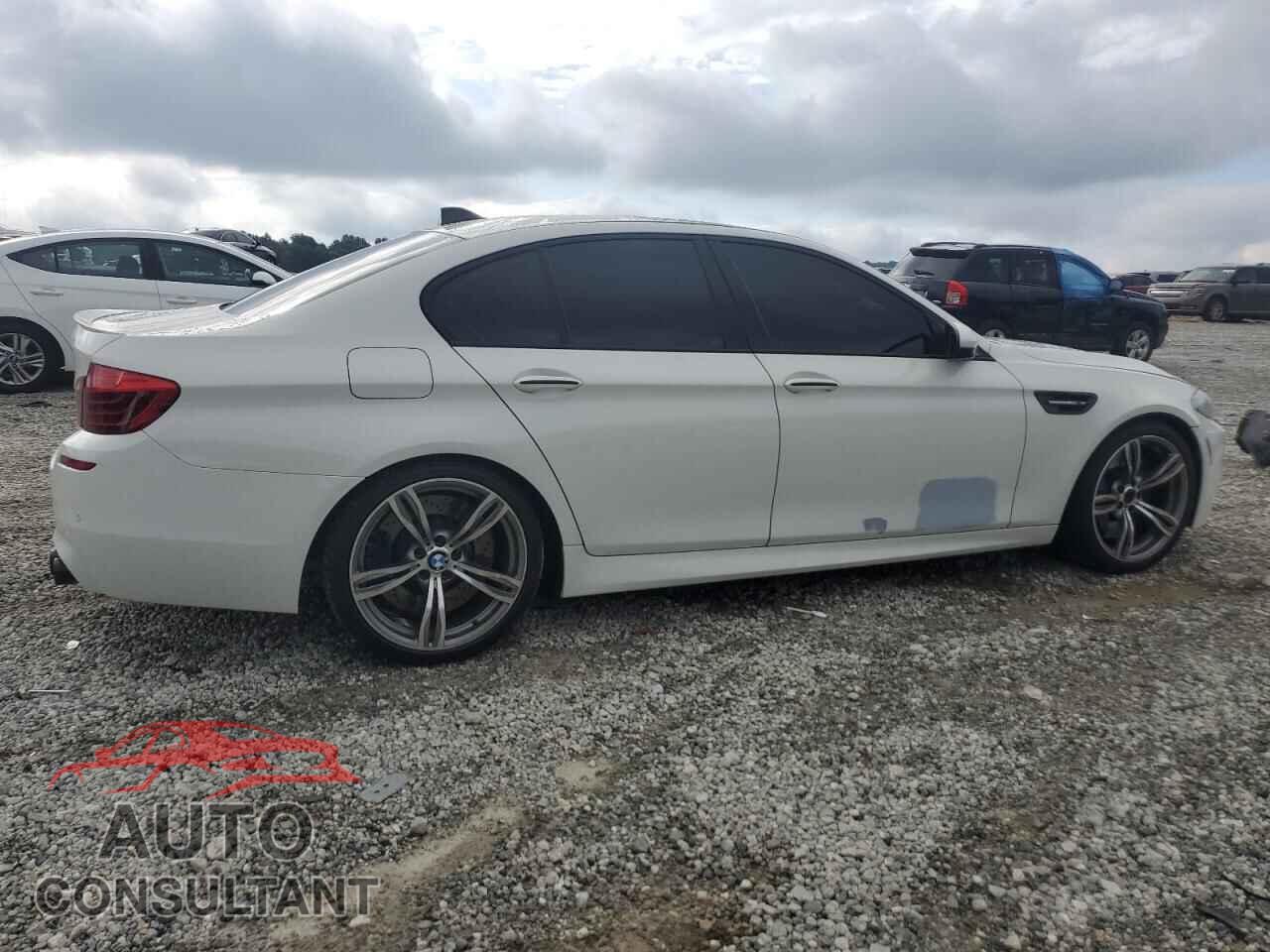 BMW M5 2014 - WBSFV9C52ED097699