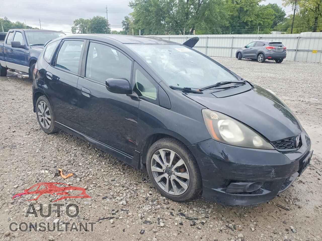 HONDA FIT 2013 - JHMGE8H54DC022357