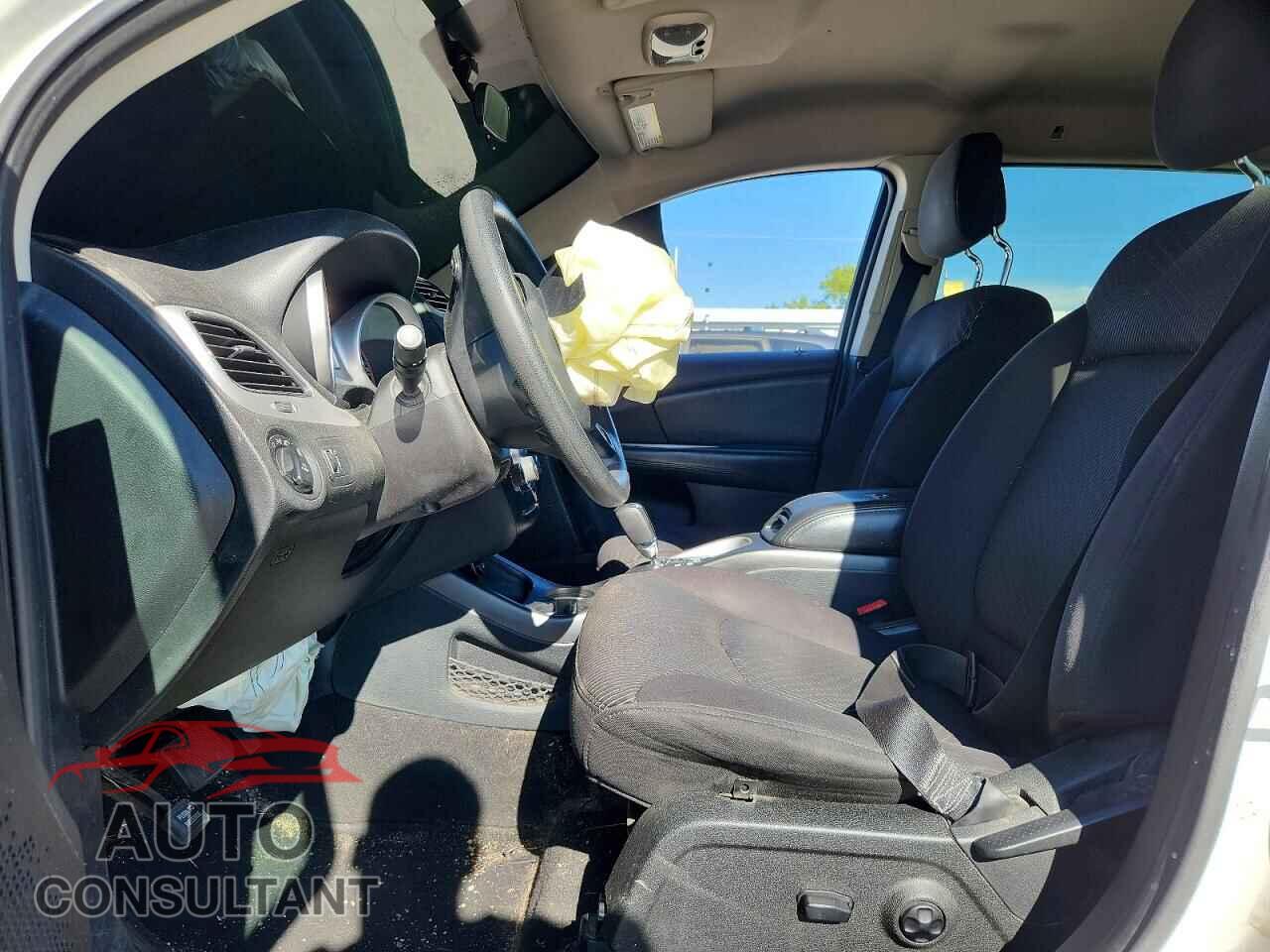 DODGE JOURNEY 2014 - 3C4PDCBB1ET188122