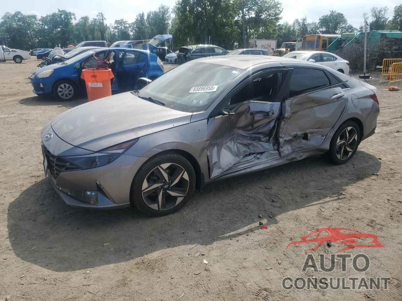 HYUNDAI ELANTRA 2022 - KMHLN4AG2NU255908