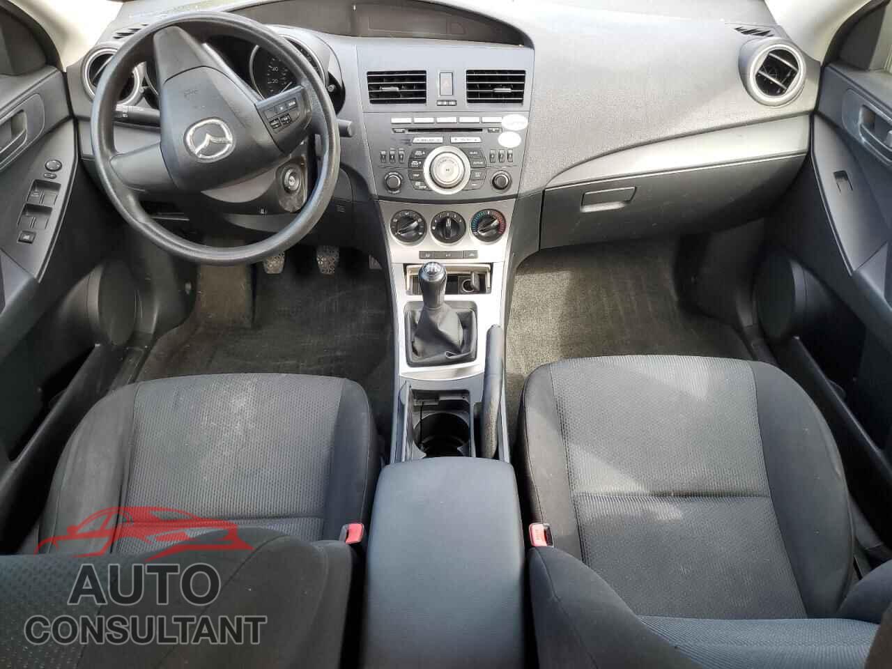 MAZDA 3 2010 - JM1BL1SG4A1270232