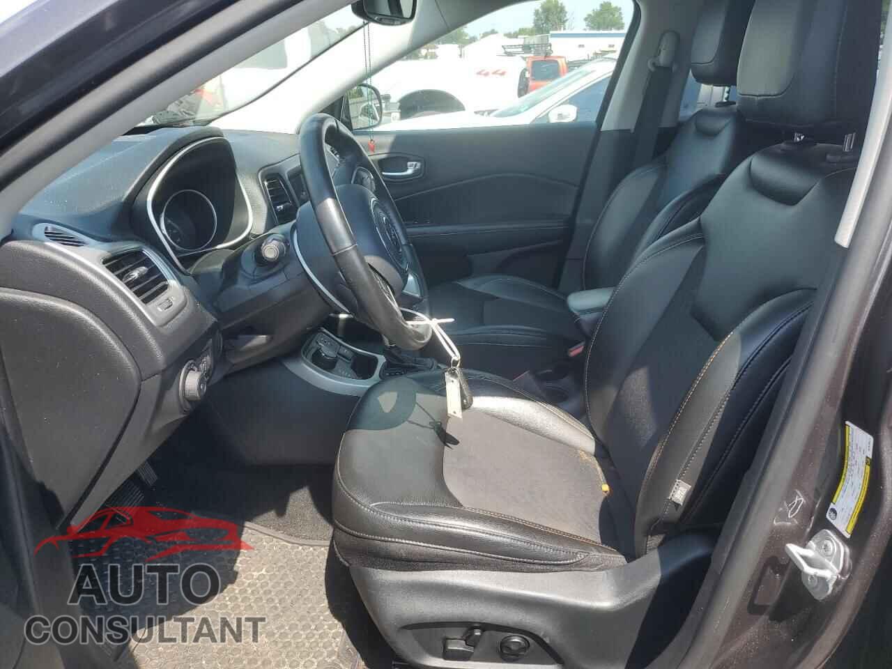 JEEP COMPASS 2019 - 3C4NJDBB2KT678571
