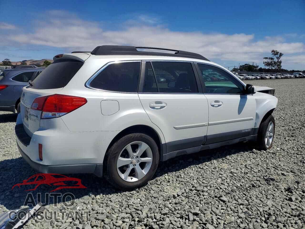 SUBARU OUTBACK 2013 - 4S4BRBCC6D3203197