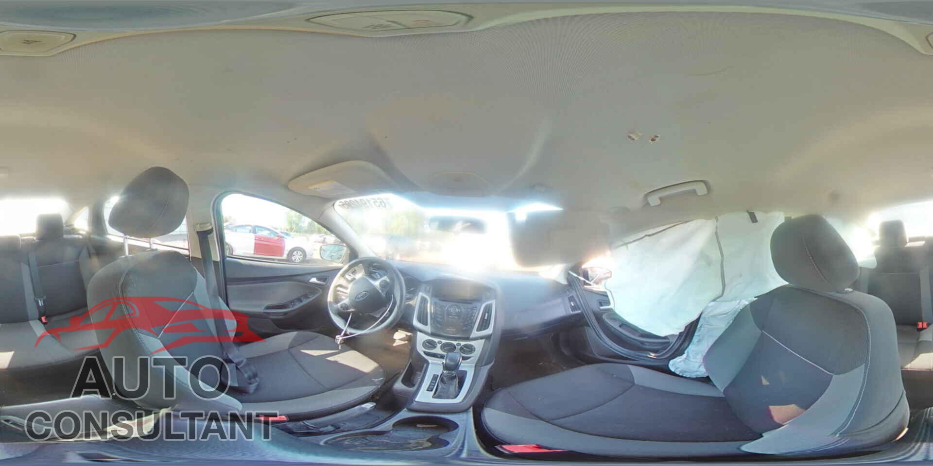 FORD FOCUS 2014 - 1FADP3F22EL359059
