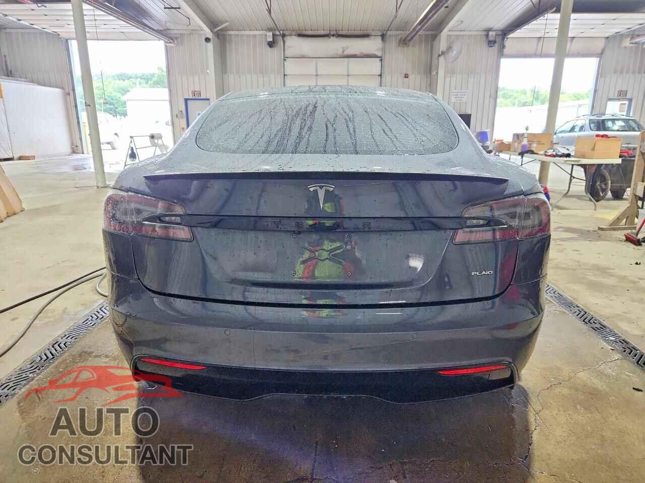 TESLA MODEL S 2022 - 5YJSA1E65NF459932