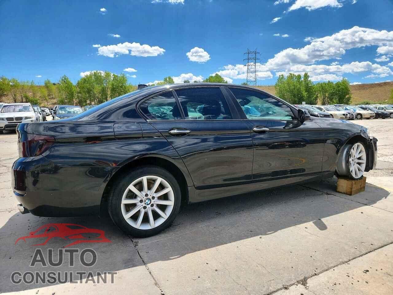 BMW 5 SERIES 2014 - WBA5B3C50ED537232