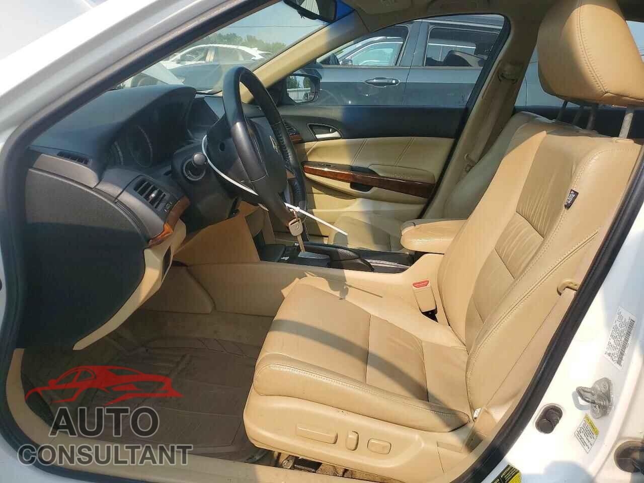 HONDA ACCORD 2012 - 1HGCP2F88CA005335