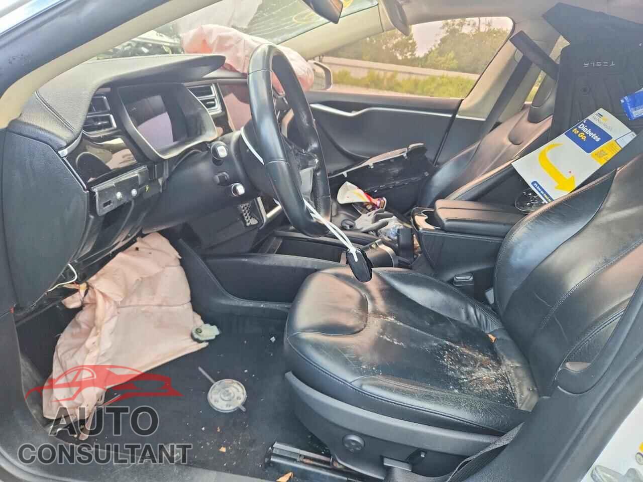 TESLA MODEL S 2014 - 5YJSA1H17EFP50948