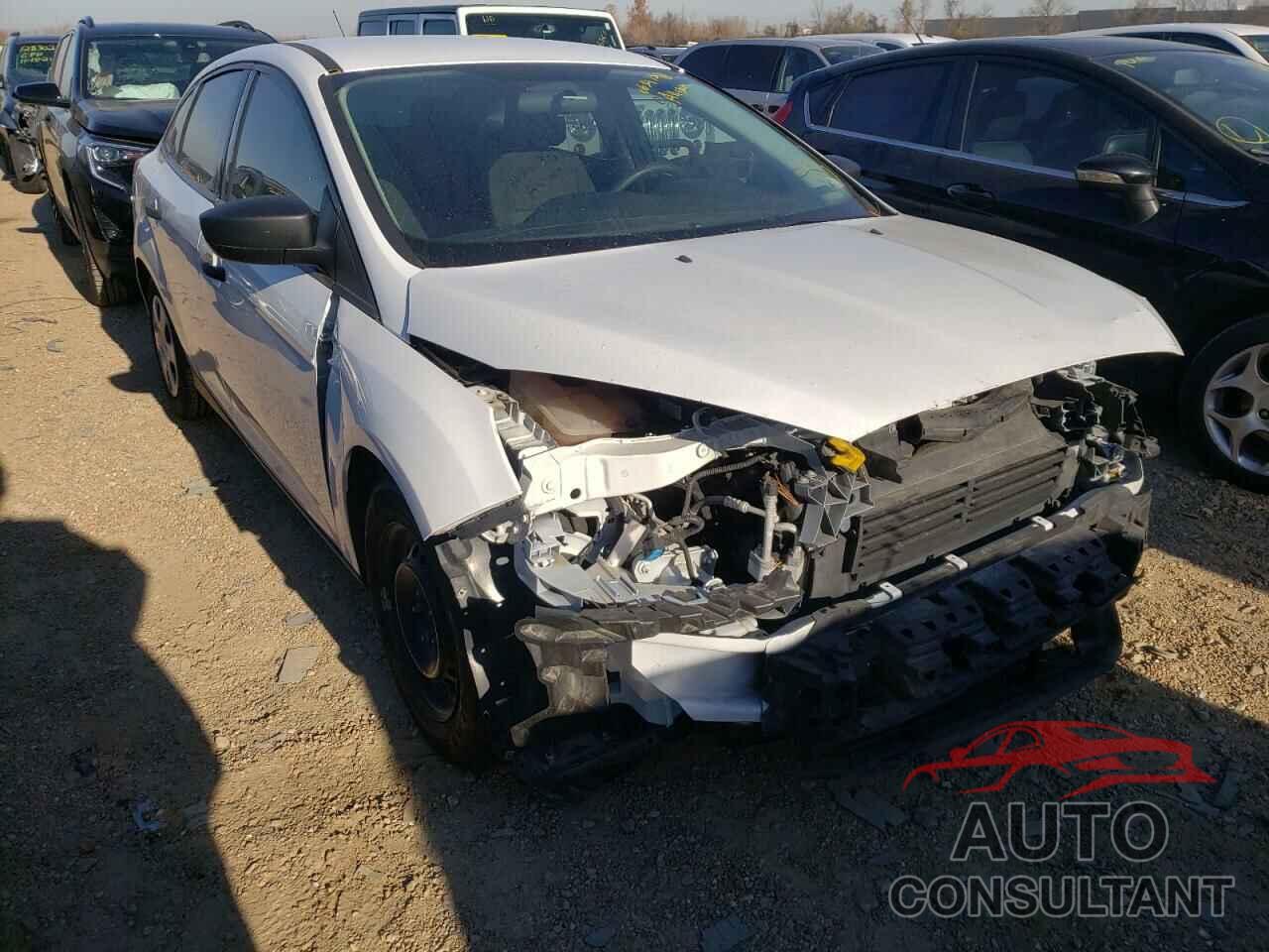 FORD FOCUS 2017 - 1FADP3E20HL347868