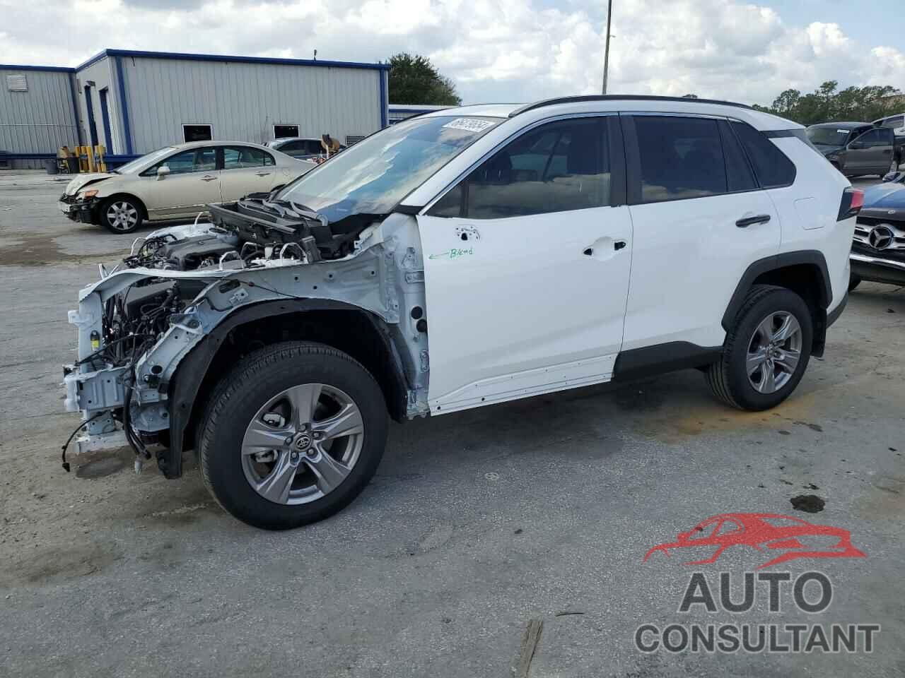 TOYOTA RAV4 2024 - 2T3W1RFV7RC264261