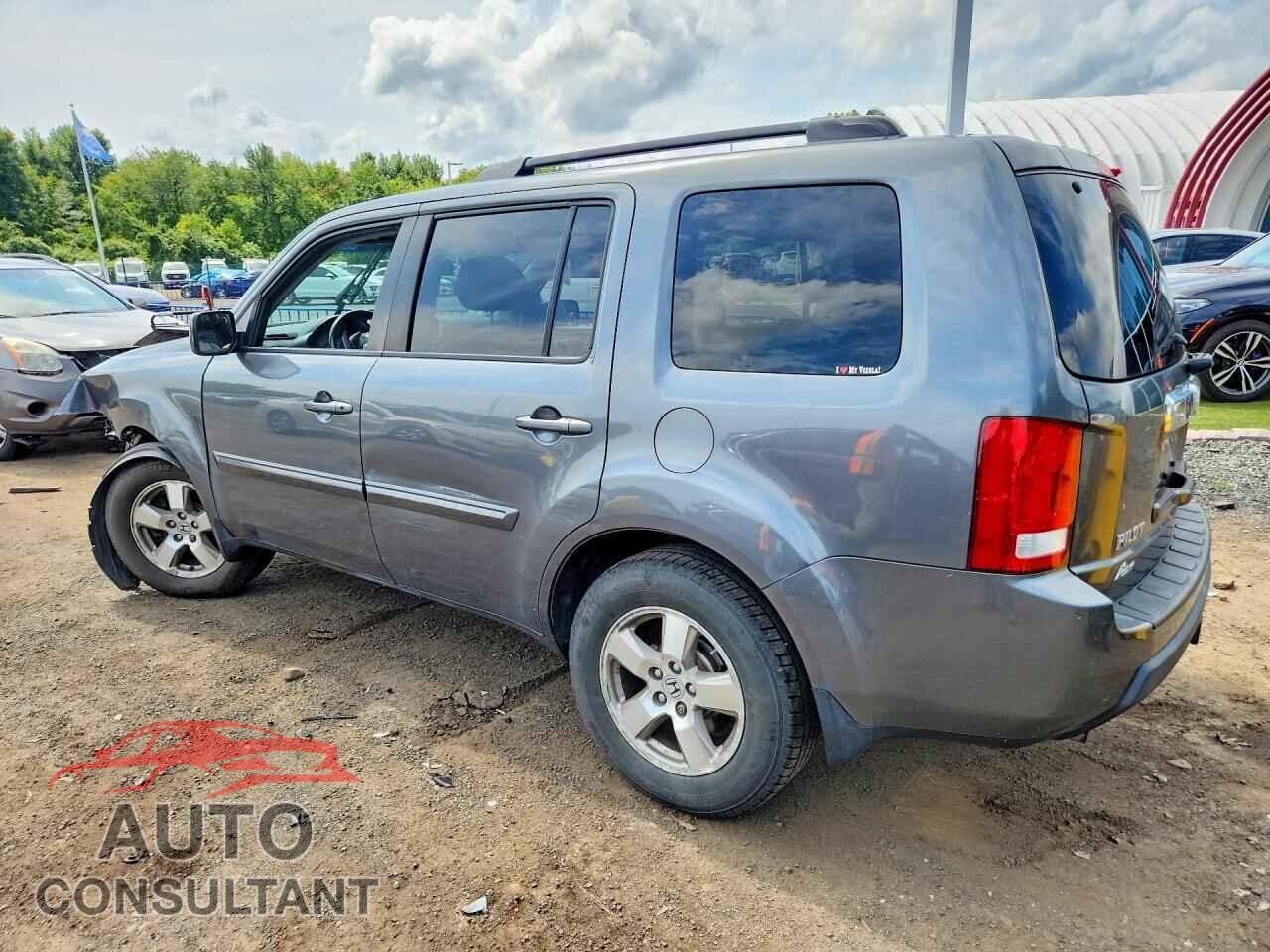 HONDA PILOT 2011 - 5FNYF4H53BB104866