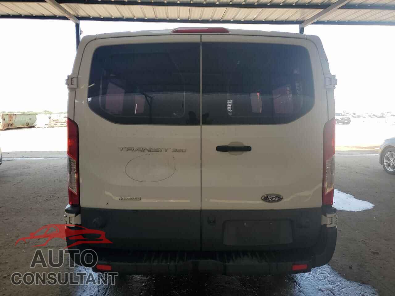 FORD TRANSIT 2017 - 1FTBW2YG1HKB21611