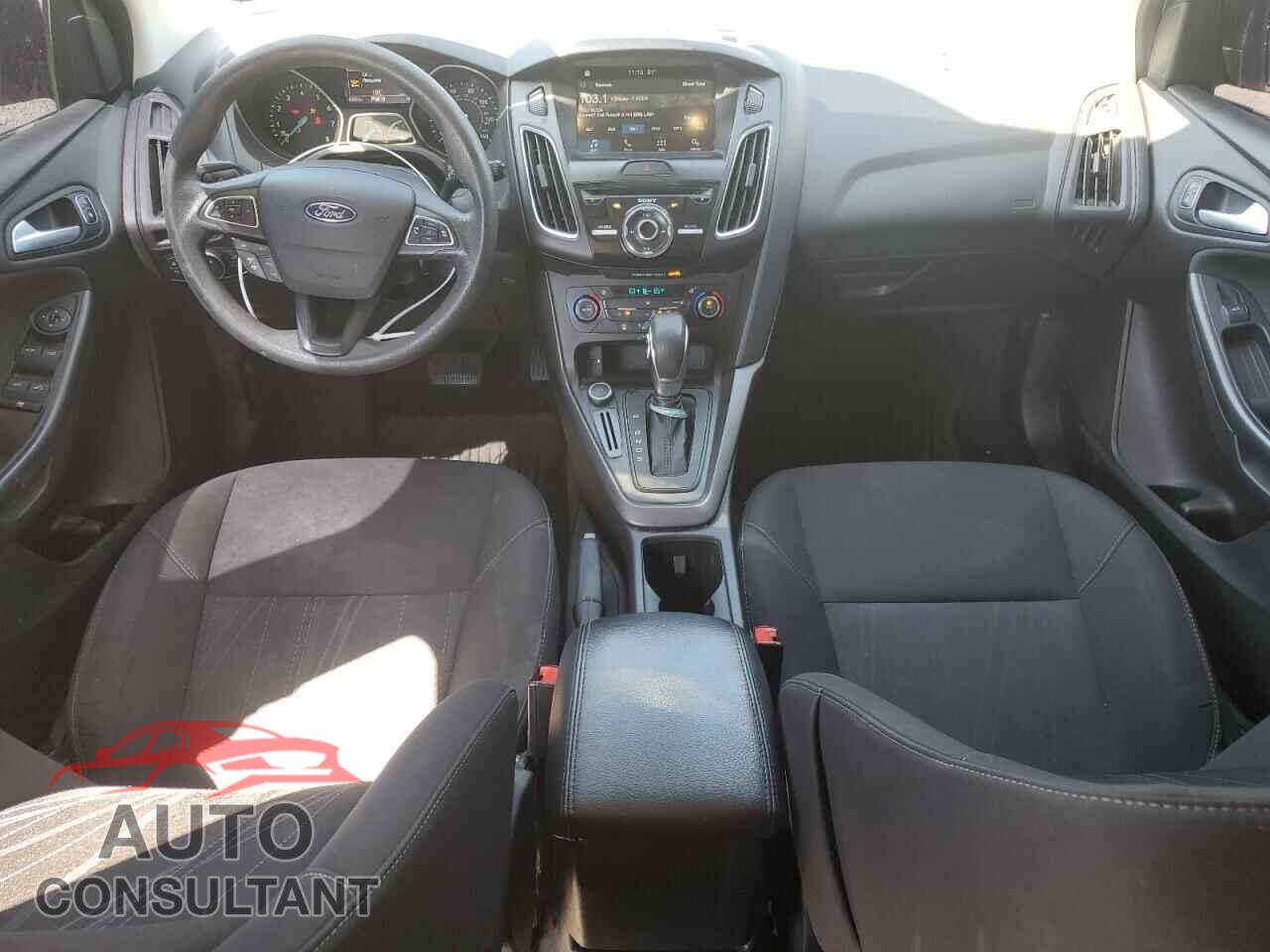 FORD FOCUS 2017 - 1FADP3M23HL220033