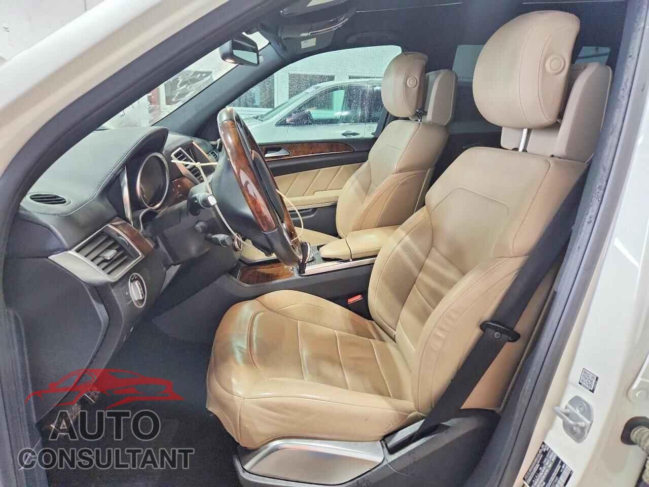 MERCEDES-BENZ GL-CLASS 2014 - 4JGDF7DE7EA377680