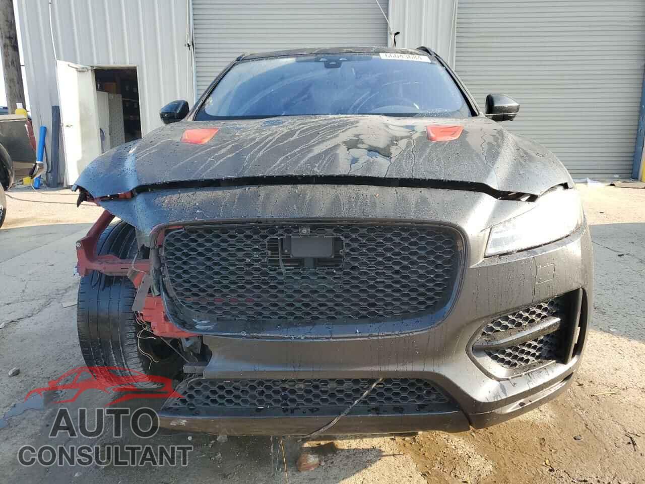 JAGUAR F-PACE 2017 - SADCL2BV5HA078941