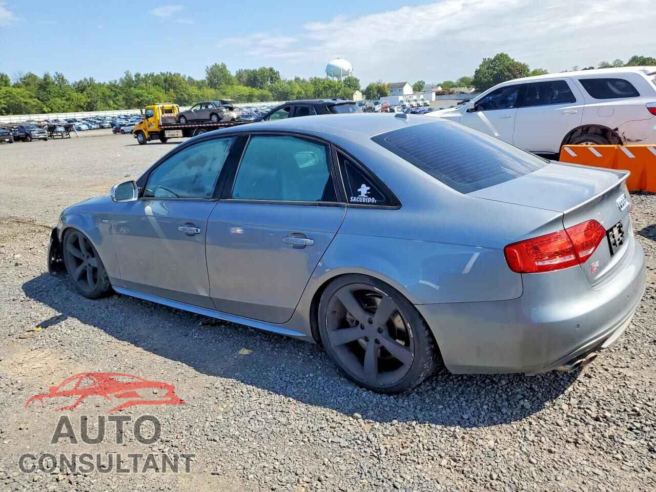 AUDI S4/RS4 2011 - WAUBGAFL2BA159656