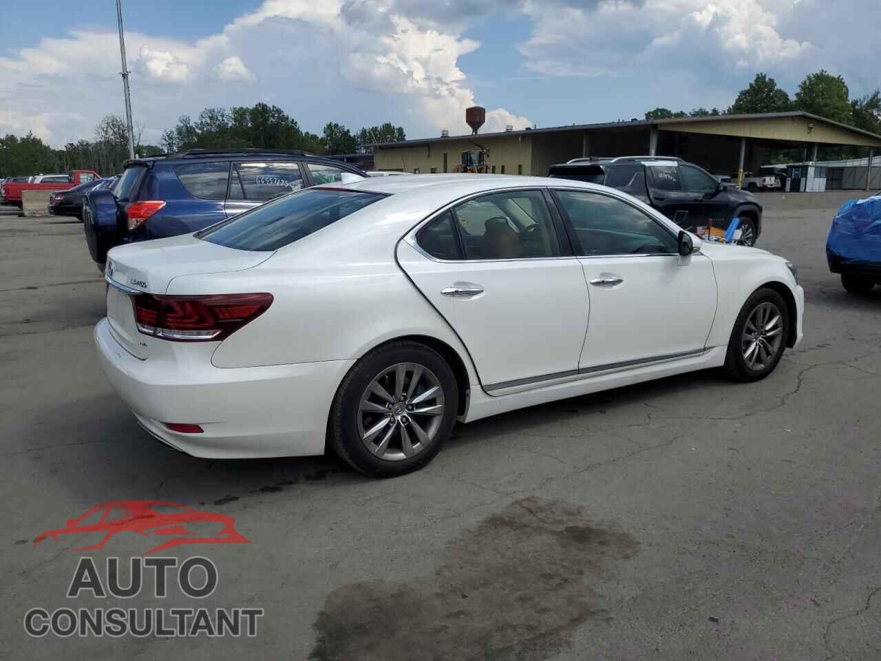 LEXUS LS460 2015 - JTHCL5EF2F5024079