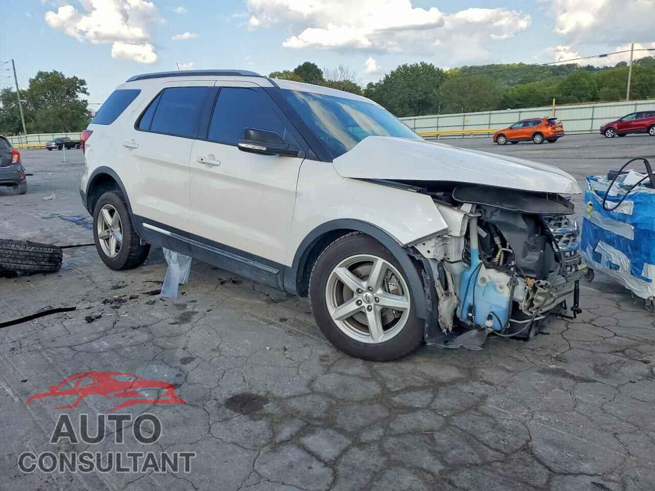 FORD EXPLORER 2018 - 1FM5K7D86JGB25999