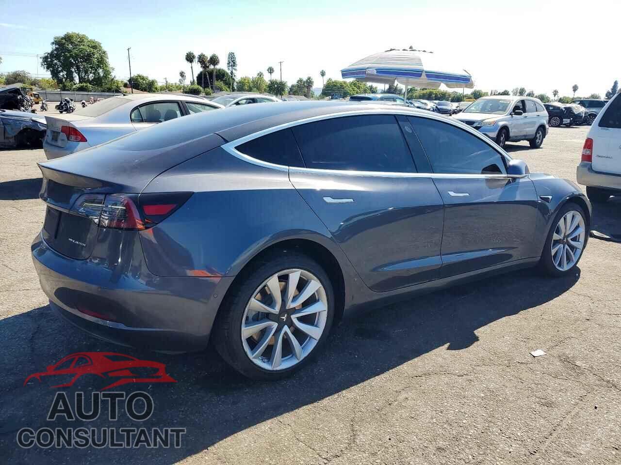 TESLA MODEL 3 2020 - 5YJ3E1EB7LF712025