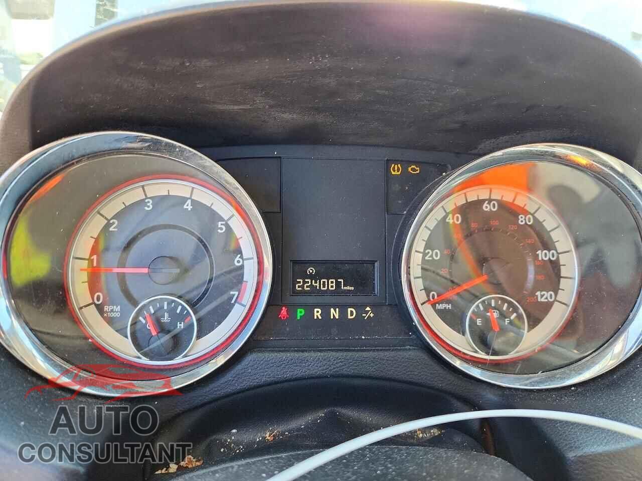 DODGE CARAVAN 2018 - 2C4RDGBG7JR181930
