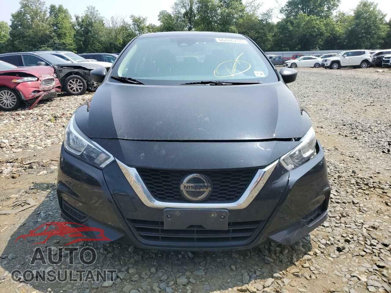 NISSAN VERSA 2021 - 3N1CN8DV5ML889120
