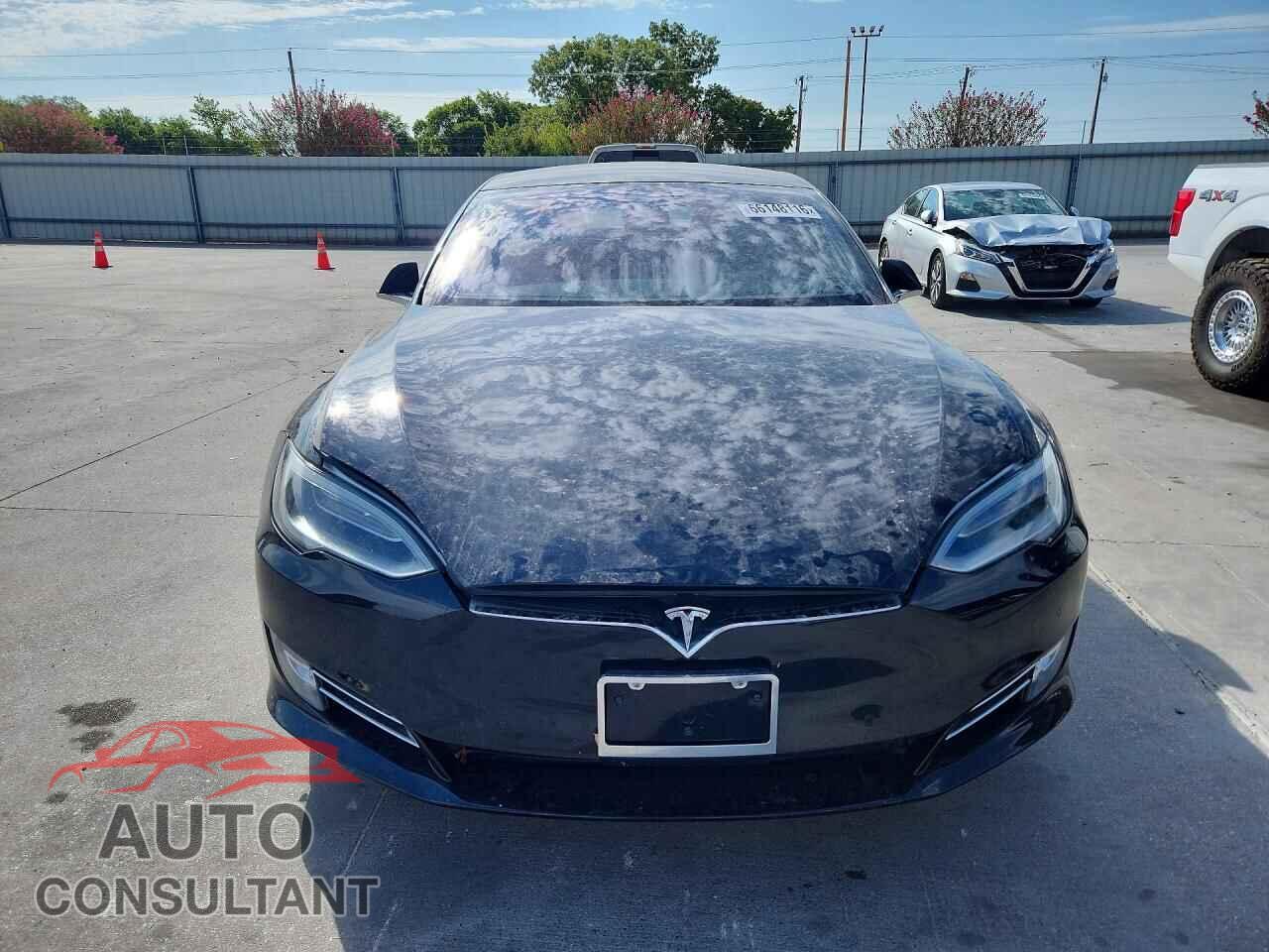 TESLA MODEL S 2017 - 5YJSA1E25HF186122