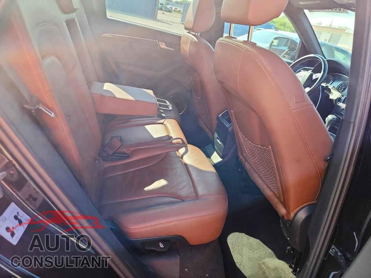 AUDI Q5 2012 - WA1LFAFP3CA101340