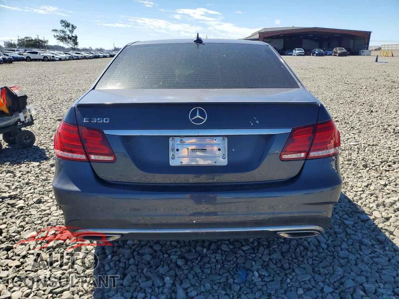 MERCEDES-BENZ E-CLASS 2015 - WDDHF5KB3FB089739