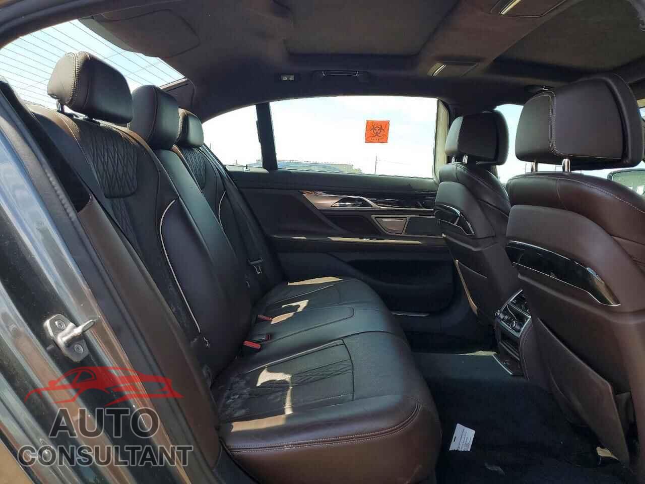 BMW 7 SERIES 2016 - WBA7F2C52GG417151