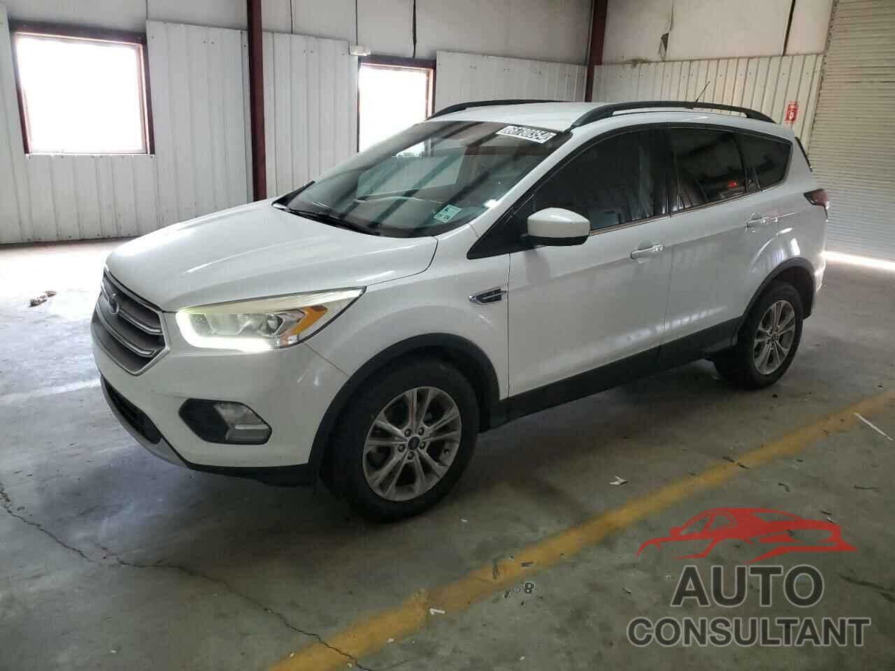 FORD ESCAPE 2017 - 1FMCU0GD1HUA45846