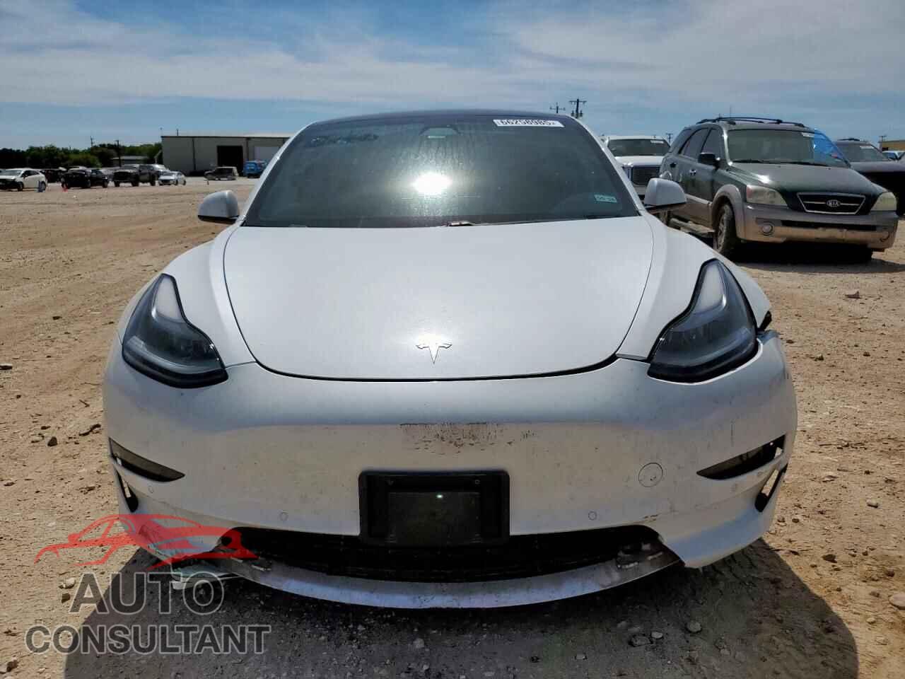 TESLA MODEL 3 2021 - 5YJ3E1EA9MF991650