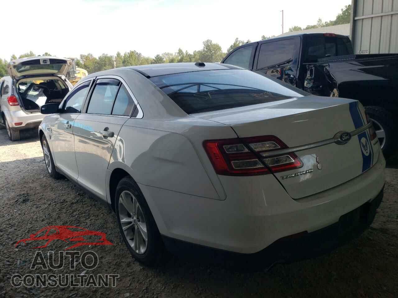 FORD TAURUS 2017 - 1FAHP2D82HG112771