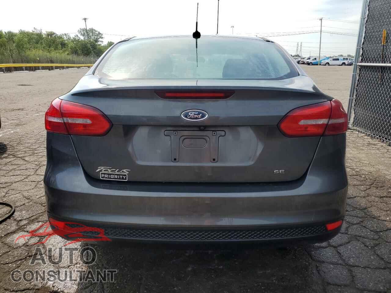 FORD FOCUS 2017 - 1FADP3F29HL264258