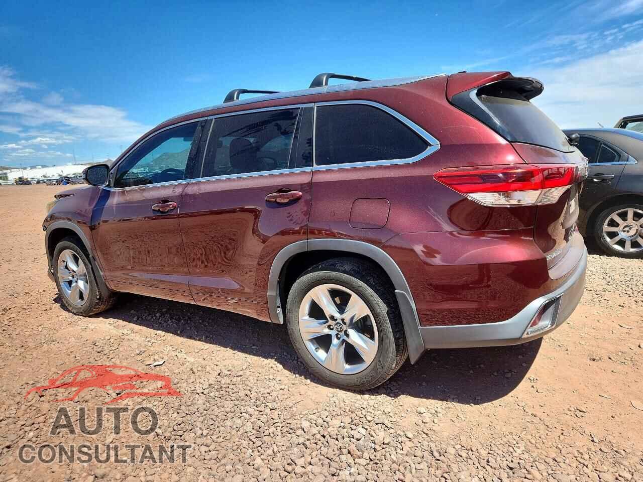 TOYOTA HIGHLANDER 2018 - 5TDDZRFH3JS875211
